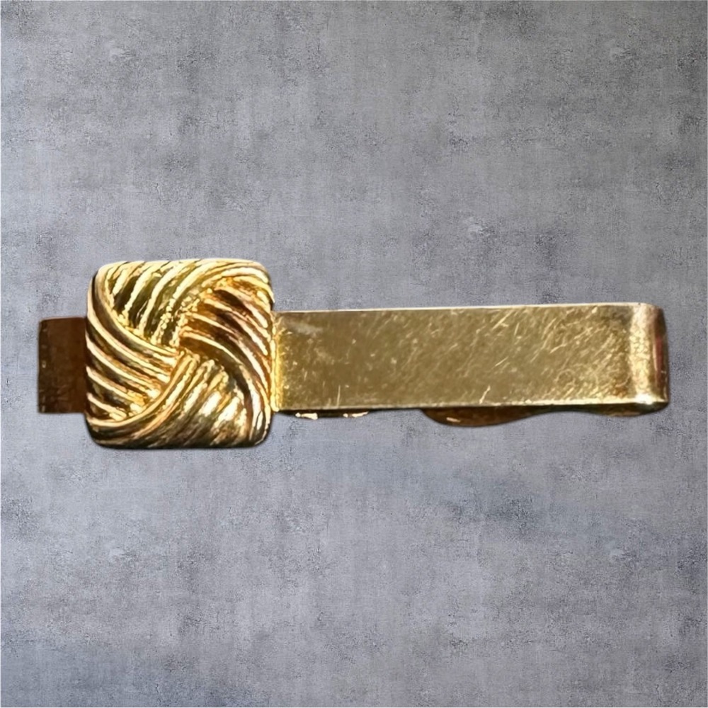 Swank Gold Tone Tie Bar Knot Design Vintage‎ Mens Tie Clip